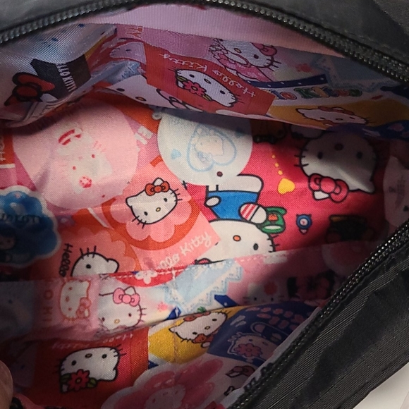 Lesportsac Hello Kitty Anniversary Crossbo… - Picture 7 of 8
